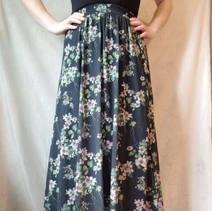 Maxi skirt